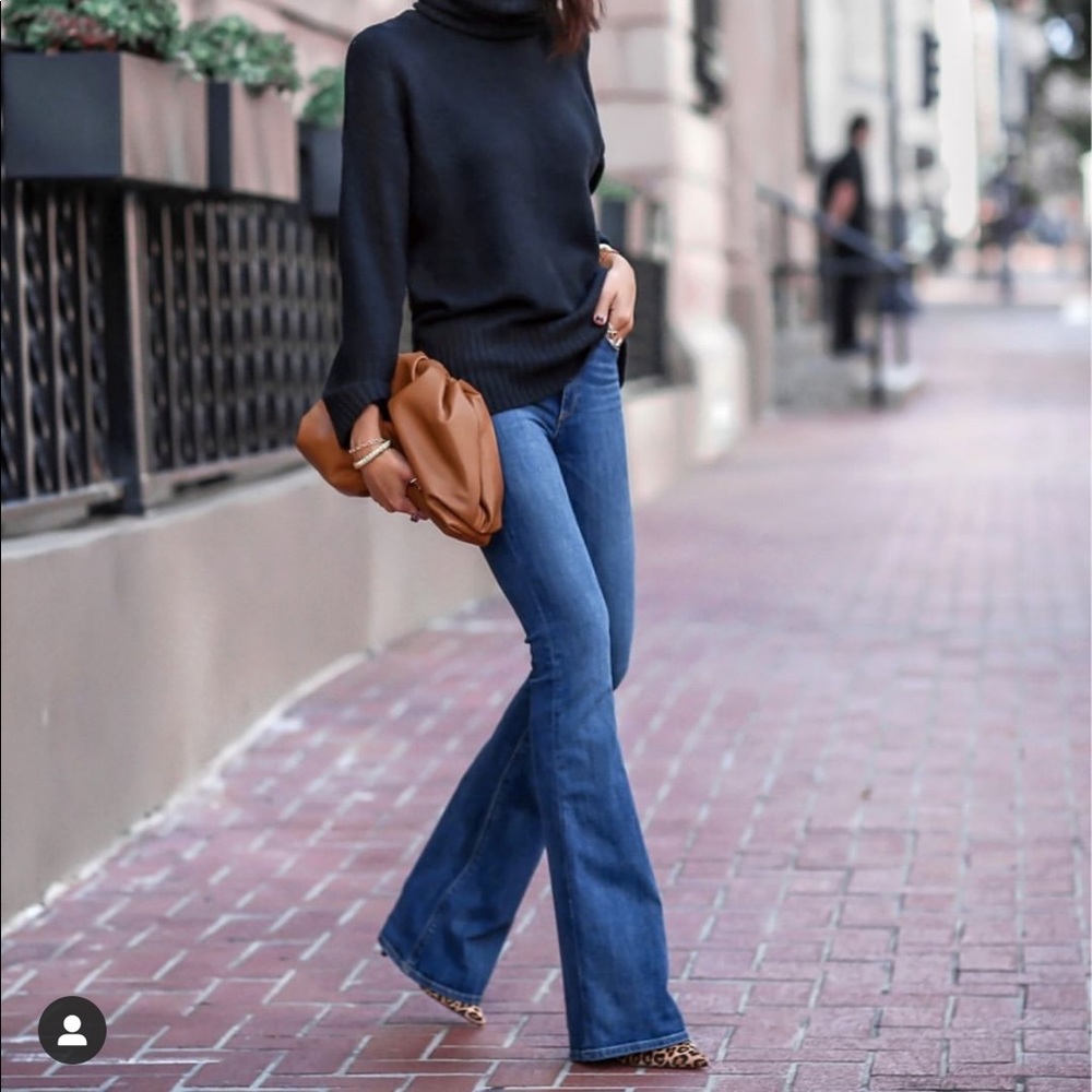 Current Elliot The Low Bell Flare Jean 26 27 NWT